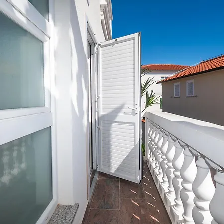 Apartment Mandaroza *