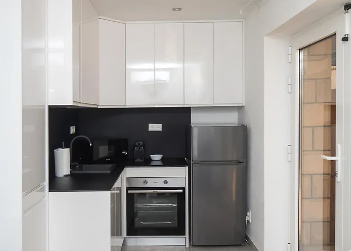 Apartment Mandaroza Vodice