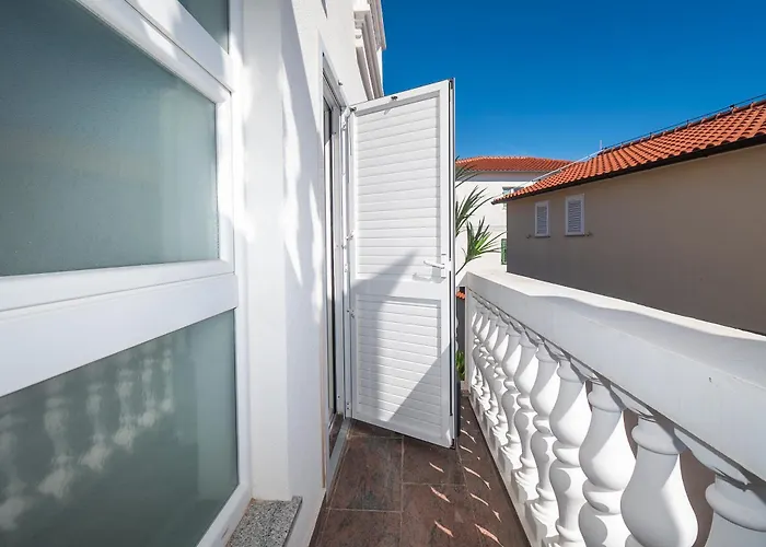 Apartment Mandaroza *