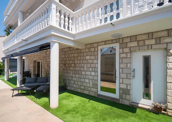 Апартаменты Mandaroza