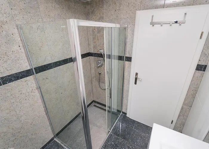 Mandaroza Apartment *